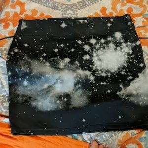 Hot topic black and white space photo mini skirt